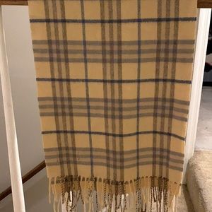 Light yellow and baby blue 100% cashmere Burberry scarf